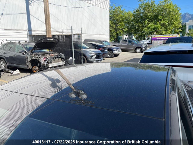 5YJ3E1EA7KF412586 Tesla MODEL 3