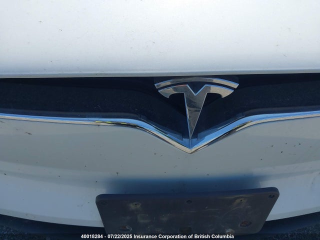5YJXCAE26JF095320 Tesla 2018