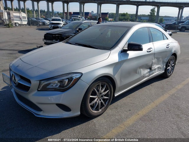Mercedes-Benz CLA-Class 2018 WDDSJ4GB1JN582589 Image 2