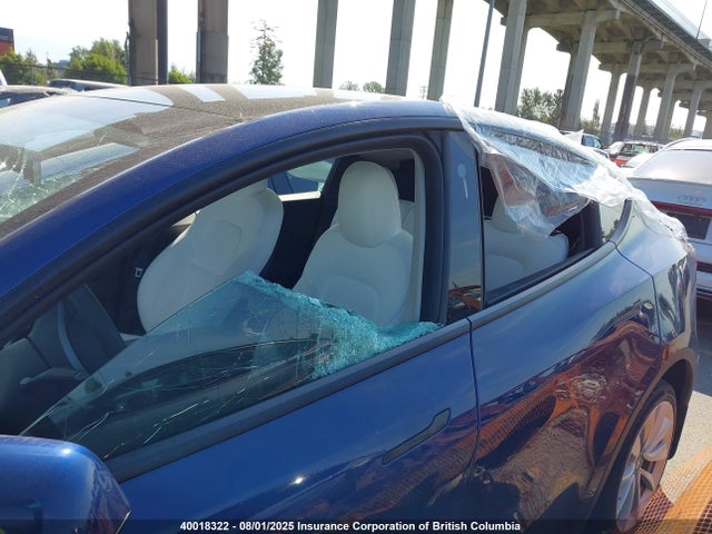 7SAYGDEE4NF537864 Tesla 2022