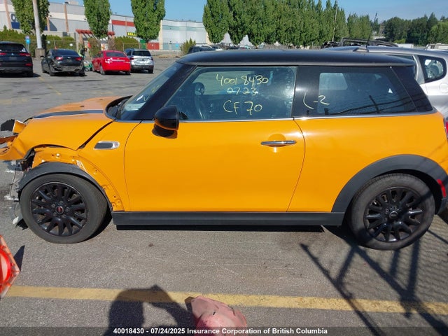 WMWXP5C51G3B76384 Mini Hardtop