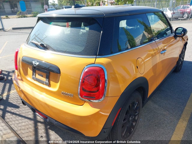WMWXP5C51G3B76384 Mini Hardtop