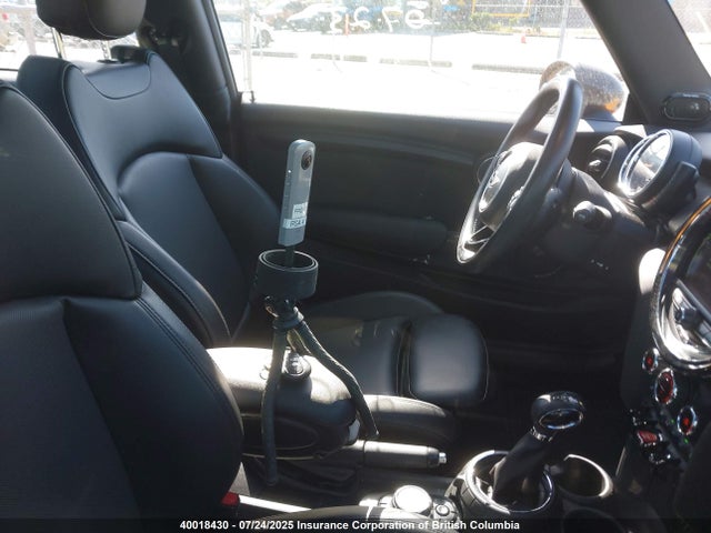 WMWXP5C51G3B76384 Mini Hardtop