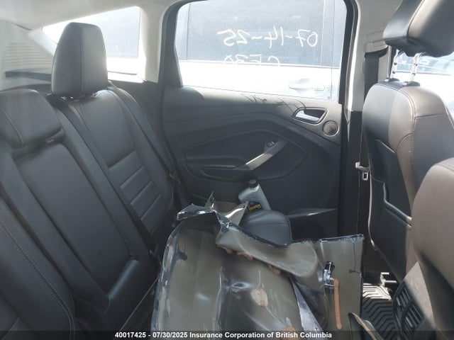 1FADP5CU3GL116333 Ford 2016