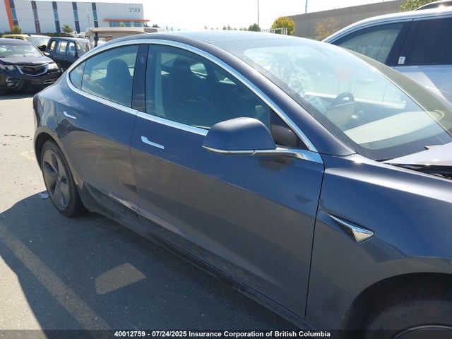 5YJ3E1EAXLF770833 Tesla MODEL 3