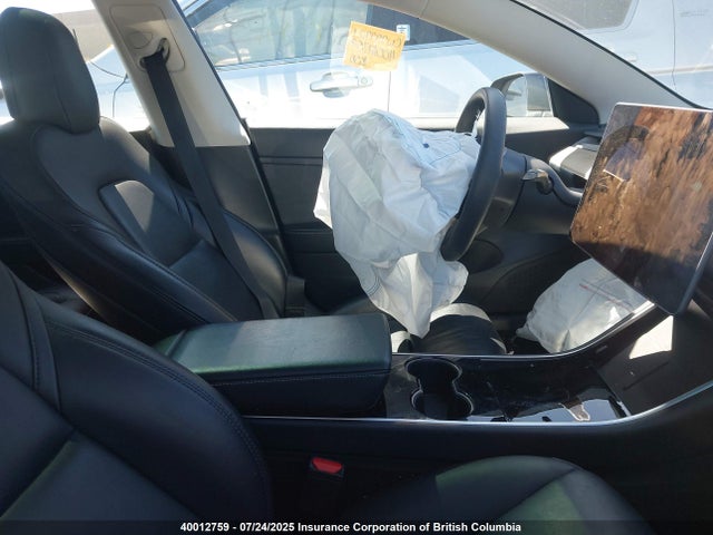 5YJ3E1EAXLF770833 Tesla MODEL 3