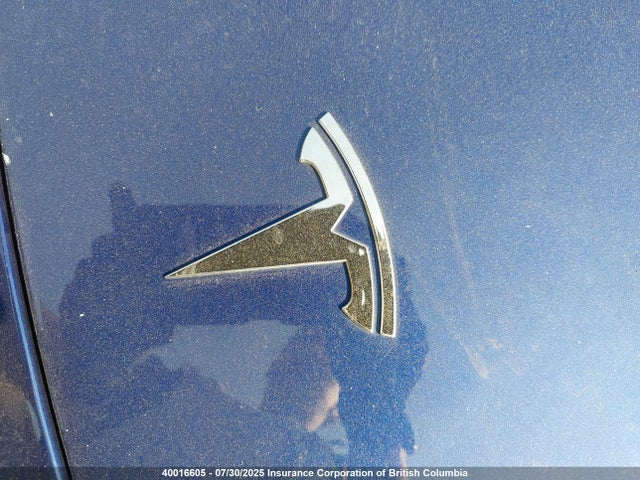 5YJYGDEE3MF210870 Tesla Model Y