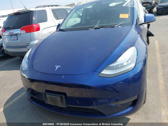5YJYGDEE3MF210870 Tesla Model Y