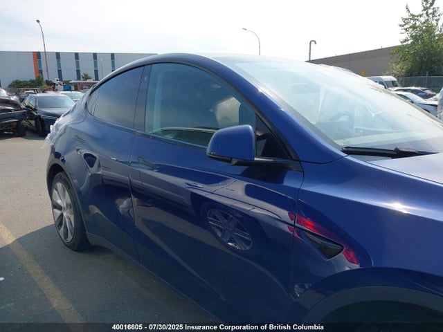 5YJYGDEE3MF210870 Tesla Model Y
