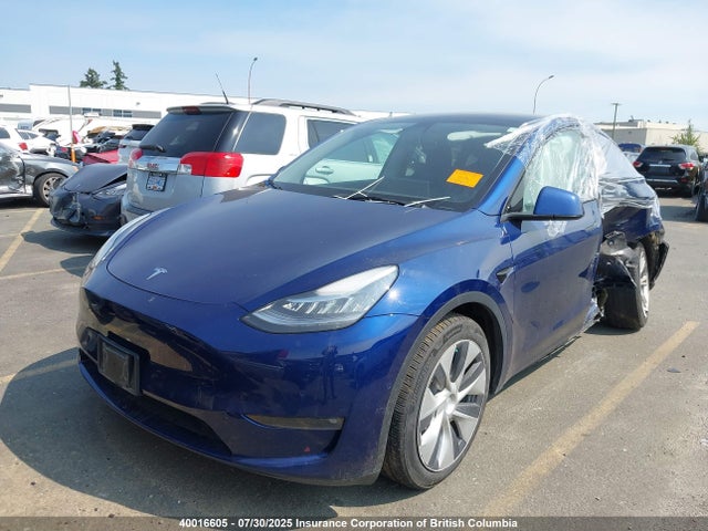 5YJYGDEE3MF210870 Tesla Model Y