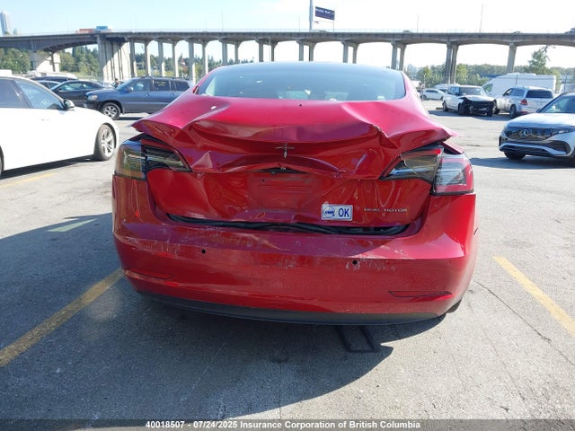 5YJ3E1EB2JF107021 Tesla MODEL 3