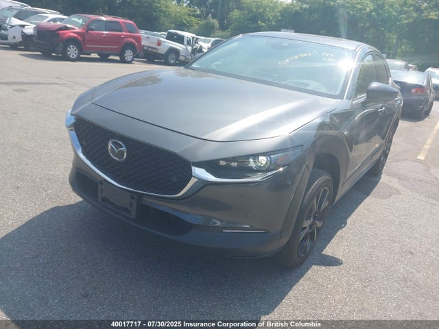 3MVDMBDL1NM438163 Mazda py
