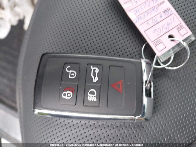 SALKPBE76PA051618 Land Rover nc10-p8h