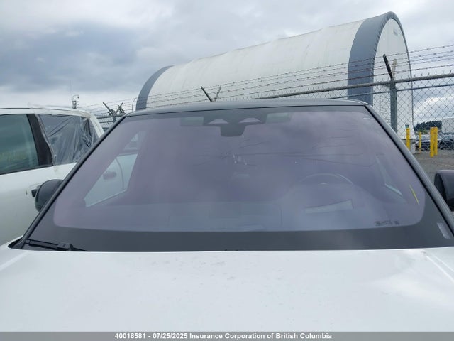 SALKPBE76PA051618 Land Rover nc10-p8h