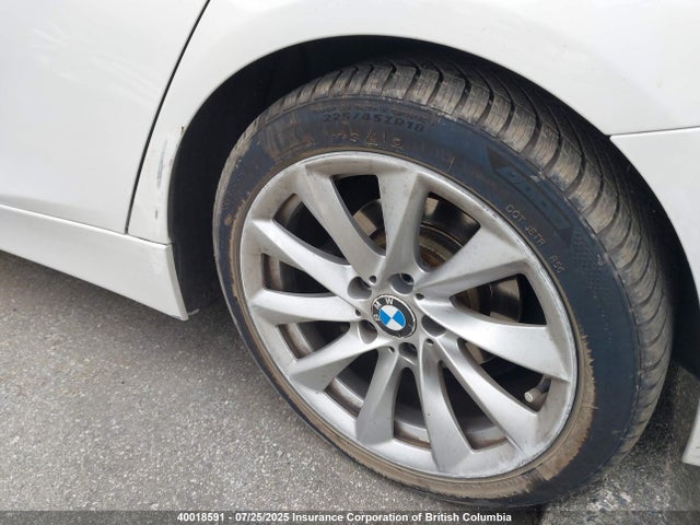 WBA8D9C58JA012585 BMW 330I