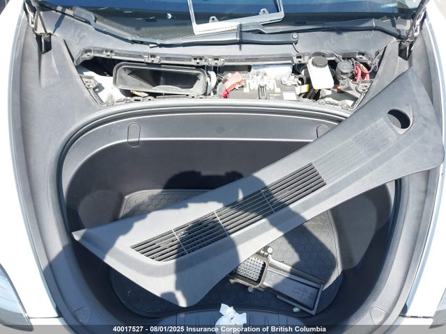5YJ3E1EB1LF626435 Tesla 2020