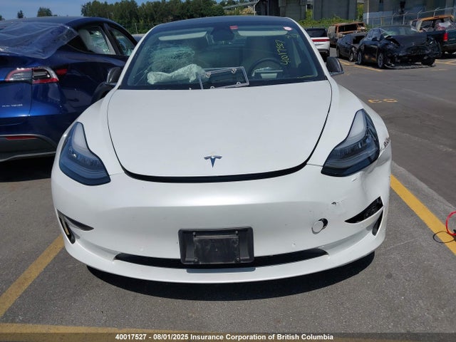 5YJ3E1EB1LF626435 Tesla 2020