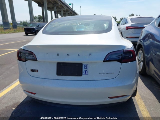 5YJ3E1EB1LF626435 Tesla 2020