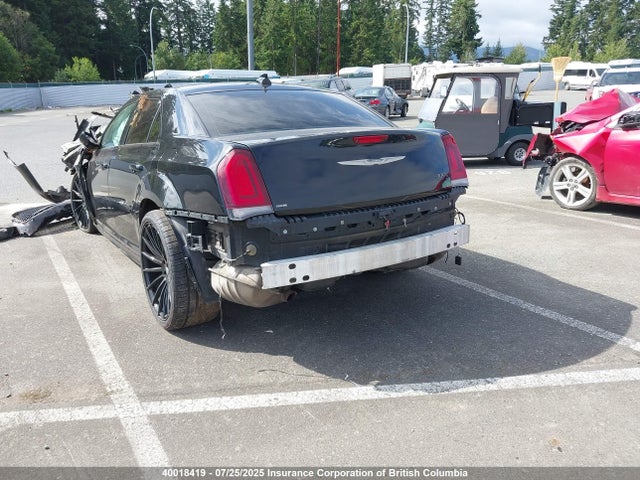 Chrysler 2018 2018 2C3CCABG1JH315265 Image 3