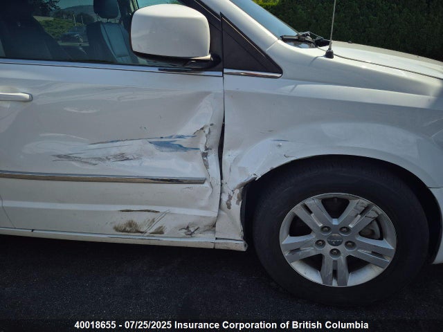 Dodge 2015 2015 2C4RDGDG3FR690739 Image 6