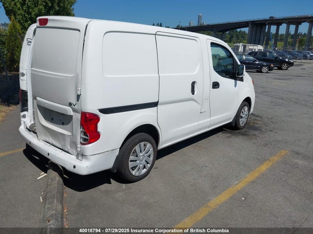 Nissan 2018 2018 3N6CM0KN7JK692873 Image 4