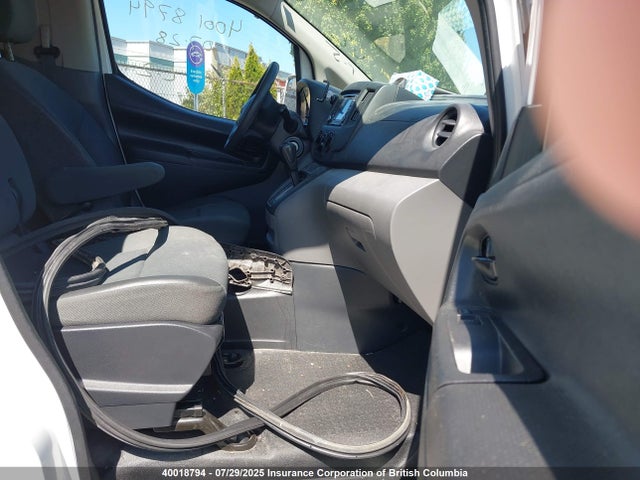 Nissan 2018 2018 3N6CM0KN7JK692873 Image 5