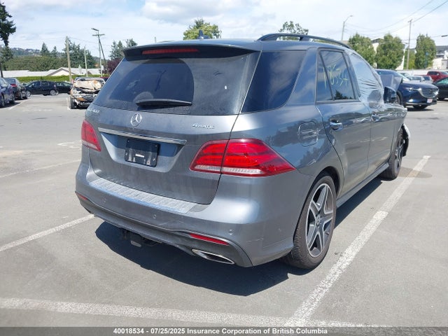 4JGDA5GB6HA944115 Mercedes-Benz m276