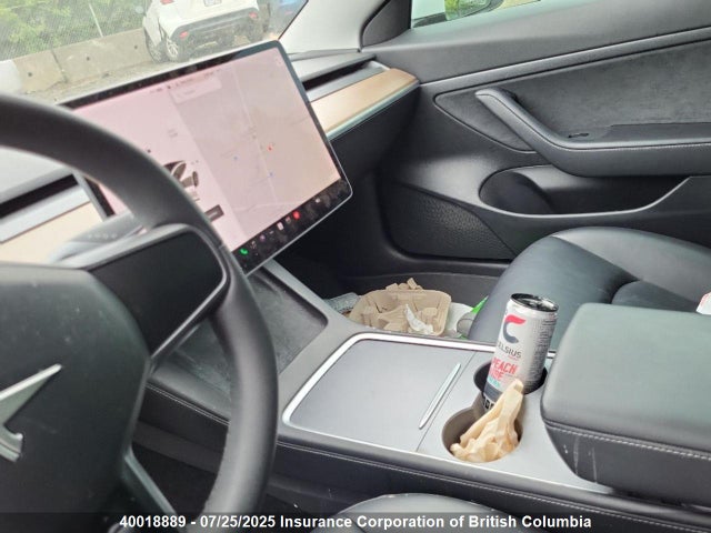 5YJ3E1EA9MF842879 Tesla MODEL 3