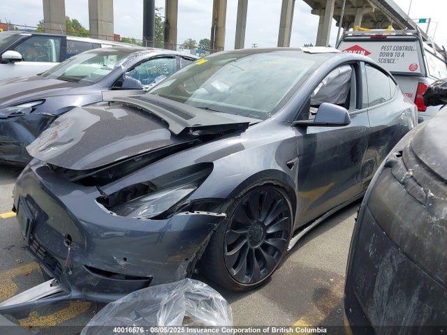 7SAYGDEF7NF340664 Tesla 2022