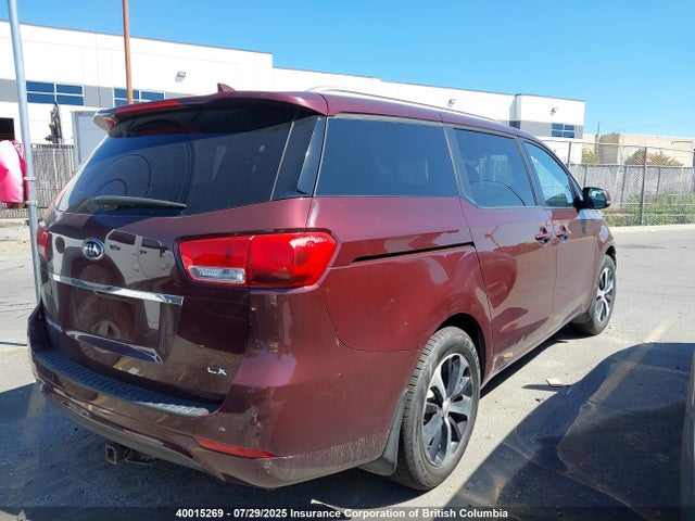 KNDMB5C18J6356823 KIA 2018