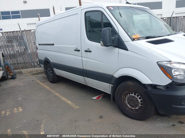 WD3BE7CD9JP648019 Mercedes-Benz mg5+mh5 with brake assist