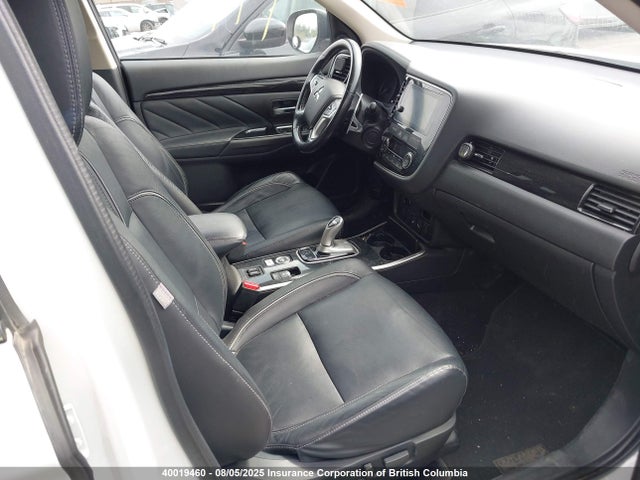 JA4J24A57JZ609996 Mitsubishi s61 - y61