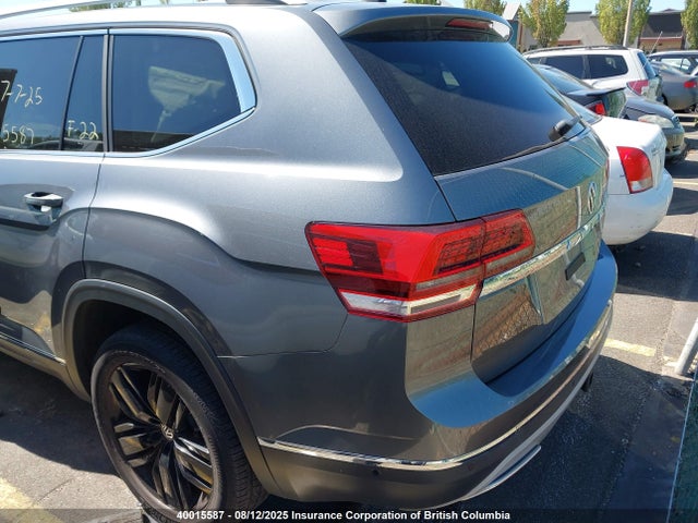 Volkswagen 2019 2019 1V2NR2CA5KC585704 Image 3