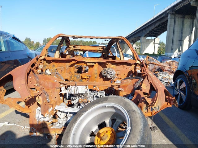 5YJYGDEE7LF048983 Tesla Model Y