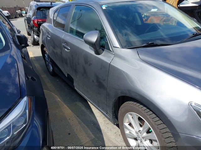 JTHKD5BH0F2210817 Lexus 2zr-fxe+3jm