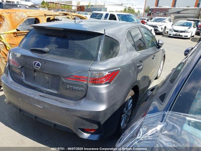 JTHKD5BH0F2210817 Lexus 2zr-fxe+3jm