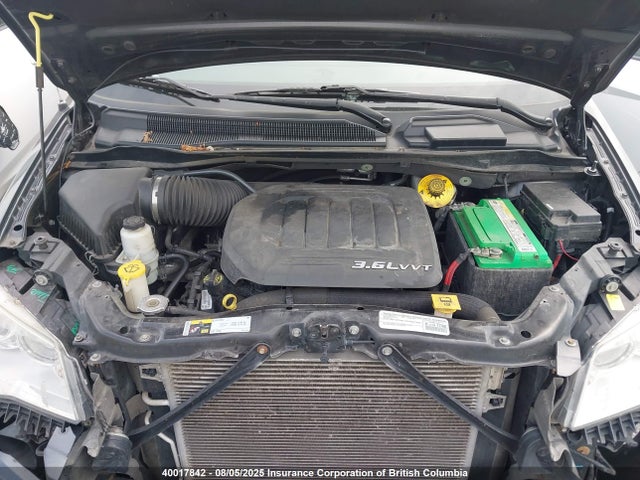 2C4RC1GGXFR565748 Chrysler 2015