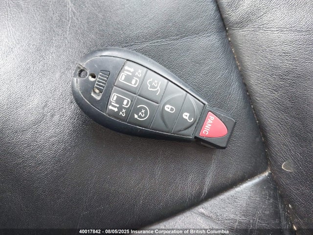2C4RC1GGXFR565748 Chrysler 2015