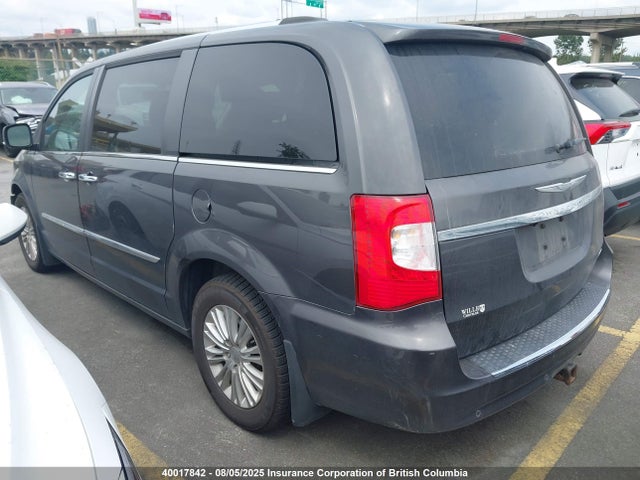 2C4RC1GGXFR565748 Chrysler 2015