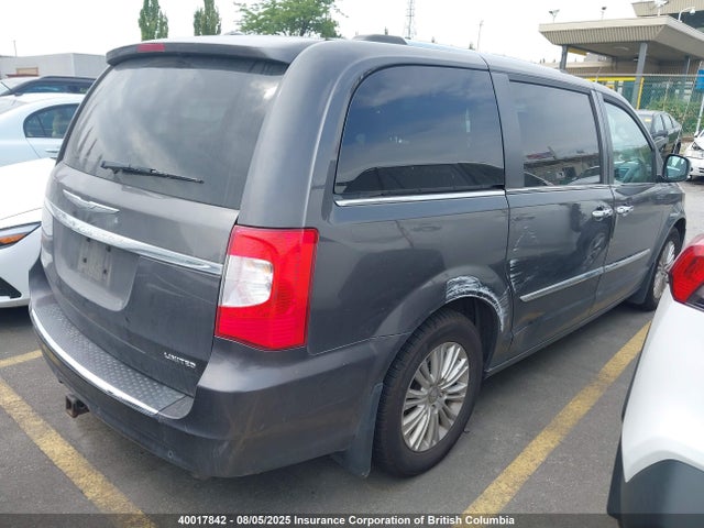 2C4RC1GGXFR565748 Chrysler 2015