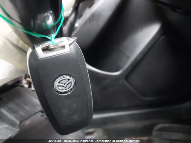 3MZBM1V70FM201487 Mazda pe