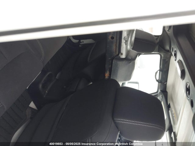 1C4BJWEG3EL175086 Jeep 2014