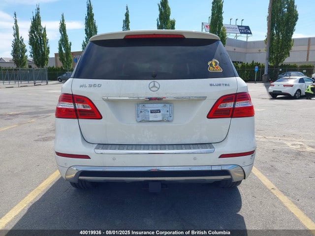 4JGDA2EB9EA389822 Mercedes-Benz 2014