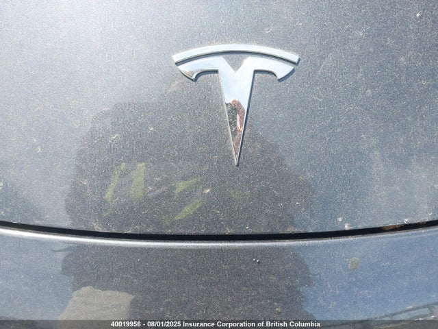 5YJ3E1EA7JF183034 Tesla 2018