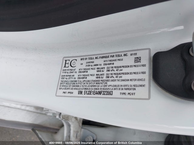5YJ3E1EA4NF323563 Tesla MODEL 3