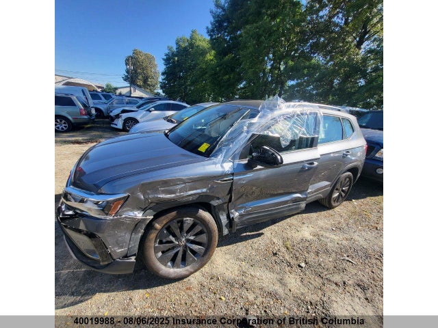 3VVAX7B20NM025848 Volkswagen tsi