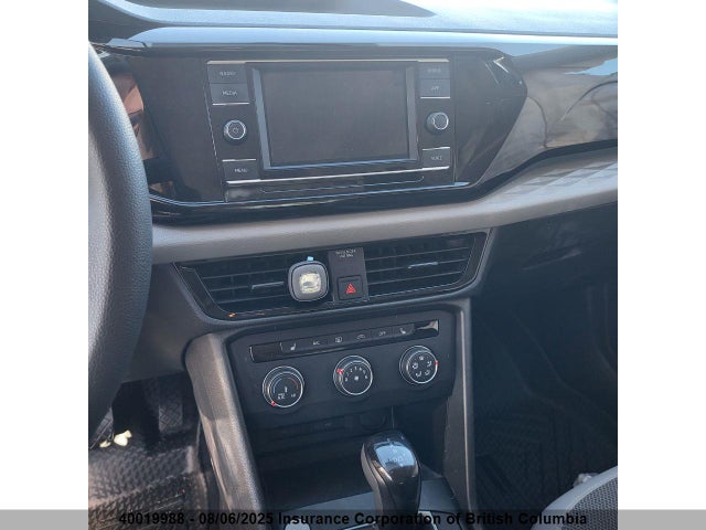 3VVAX7B20NM025848 Volkswagen tsi