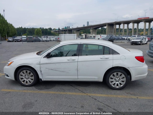 1C3CCBAB4EN236701 Chrysler 2014