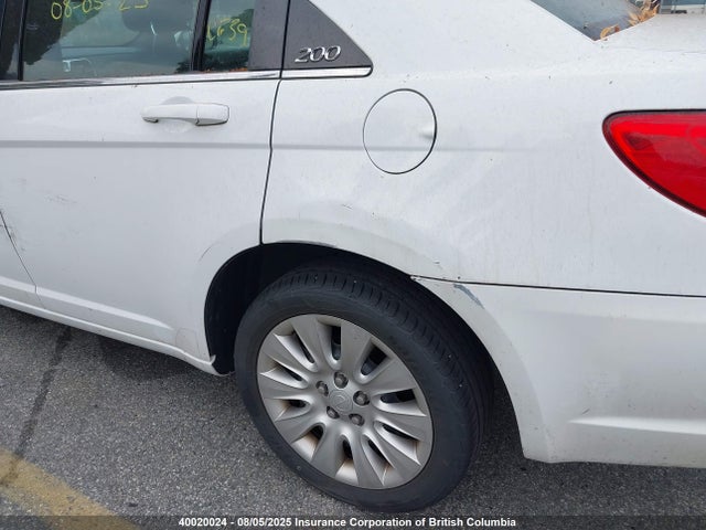 1C3CCBAB4EN236701 Chrysler 2014