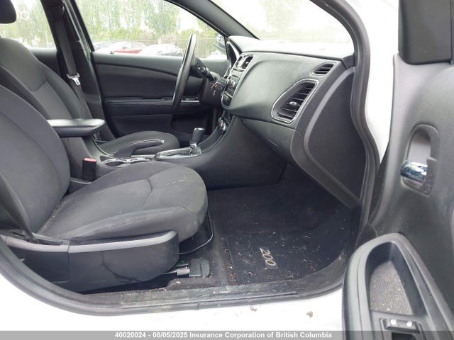 1C3CCBAB4EN236701 Chrysler 2014